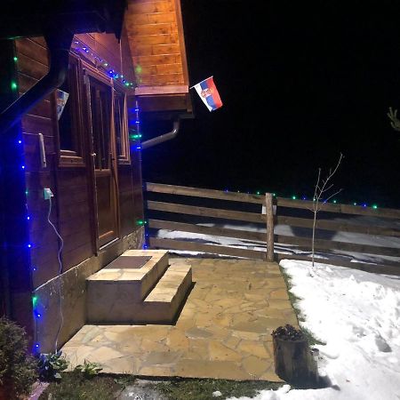 Apartmani Tornik-Planinska Kuca Zdravkovic Dobroselica Exterior foto